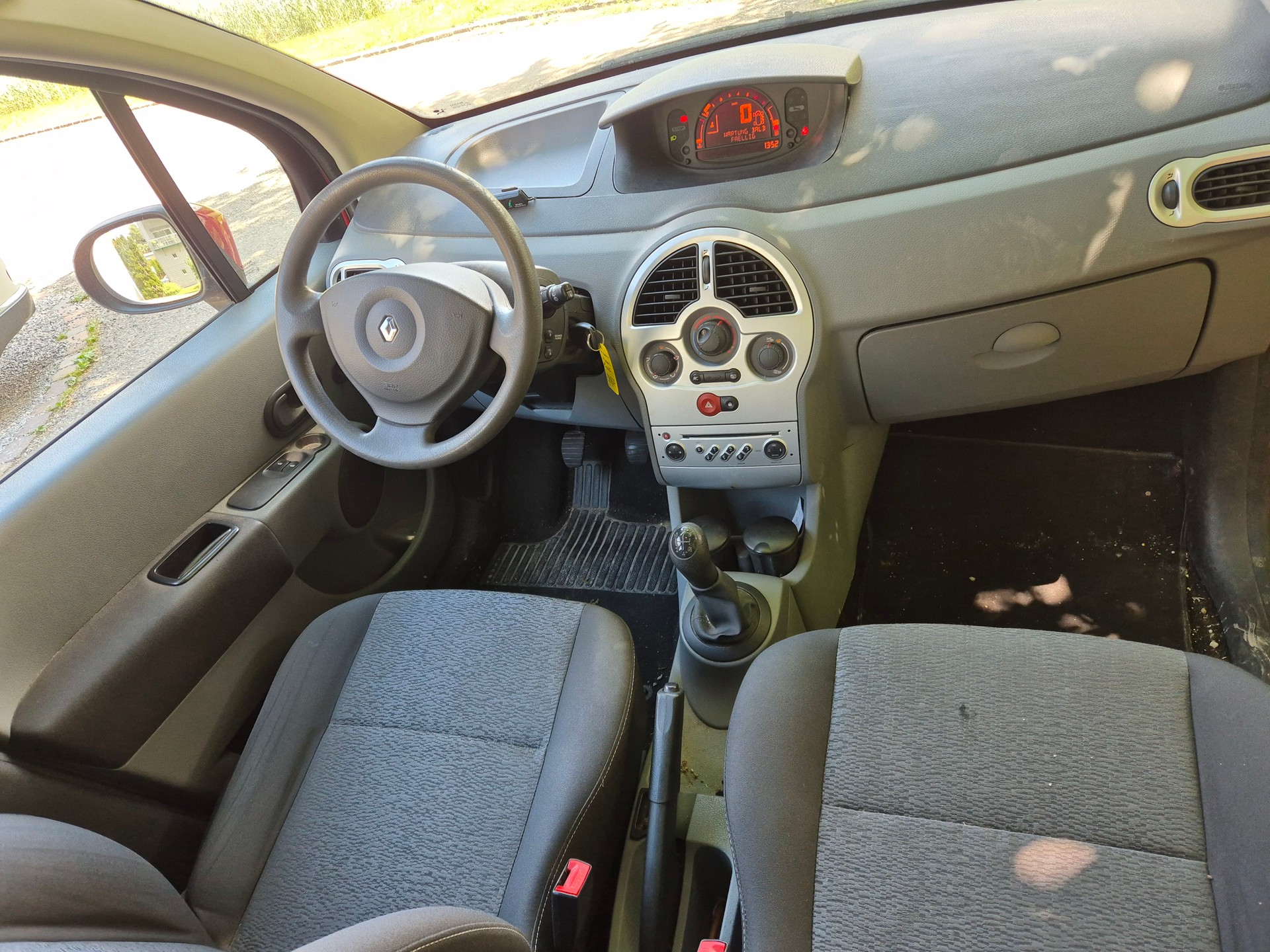 RENAULT Modus 1.2 16V Authentique-image-7