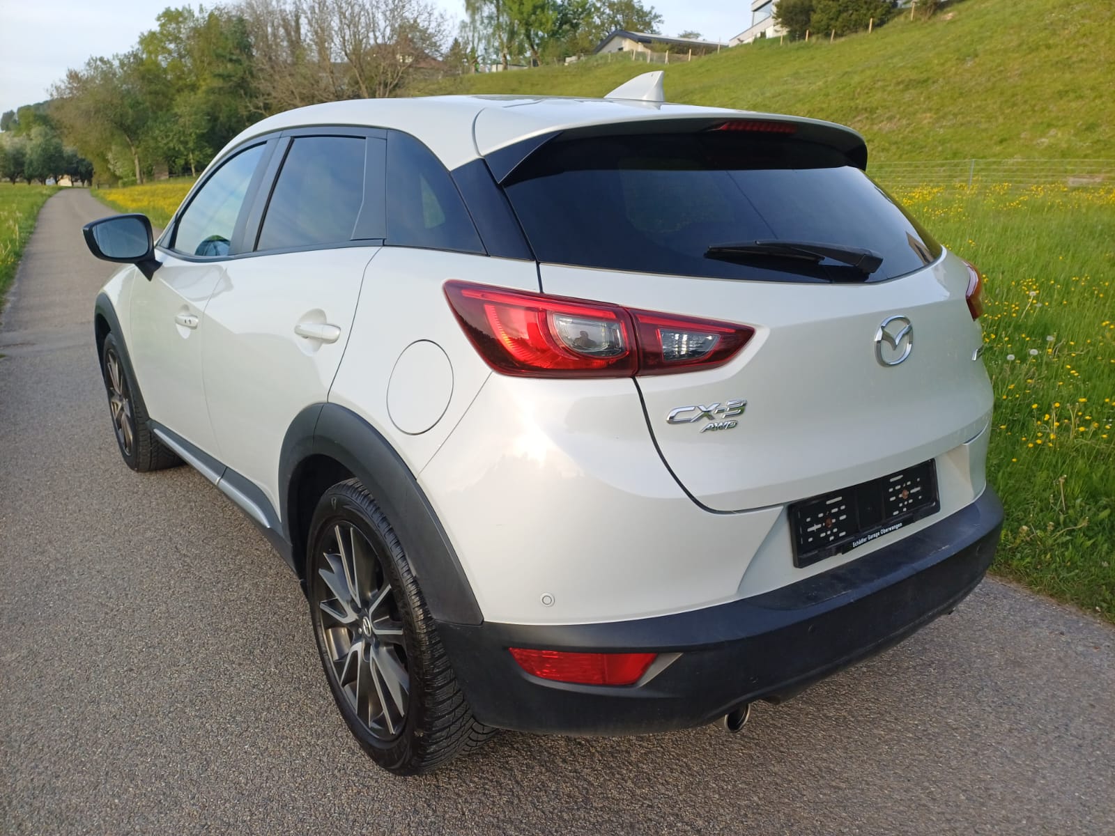 MAZDA CX-3 1.5 D Revolution AWD Skyactiv Drive-image-3