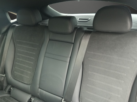 MERCEDES-BENZ GLC Coupé 220 d 4Matic-image-9