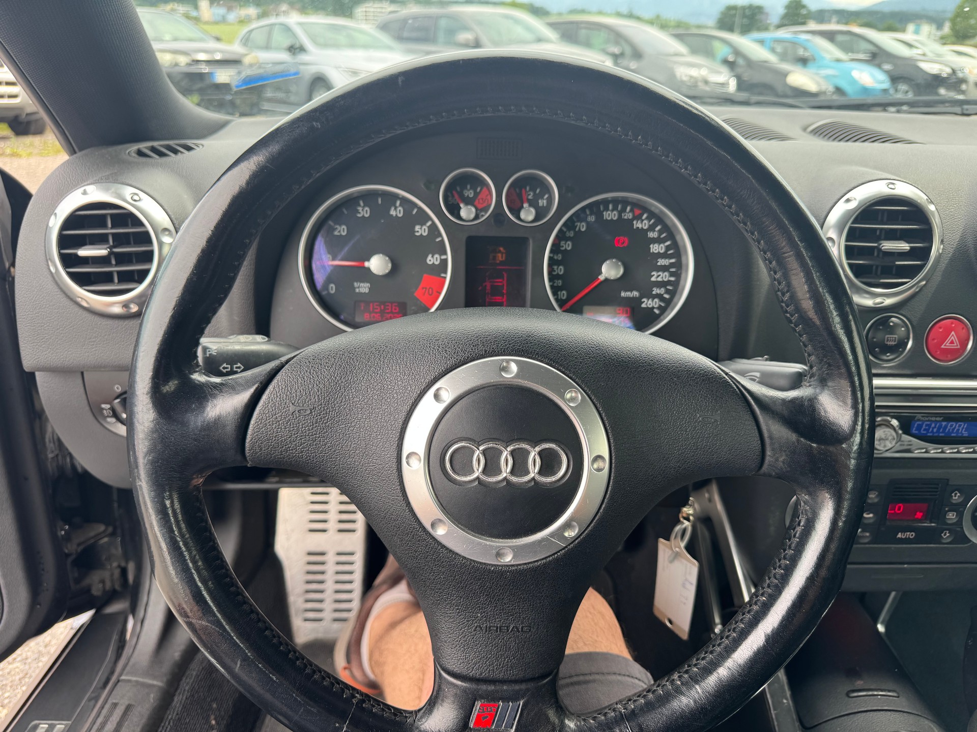 AUDI TT Coupé 1.8 T-image-9