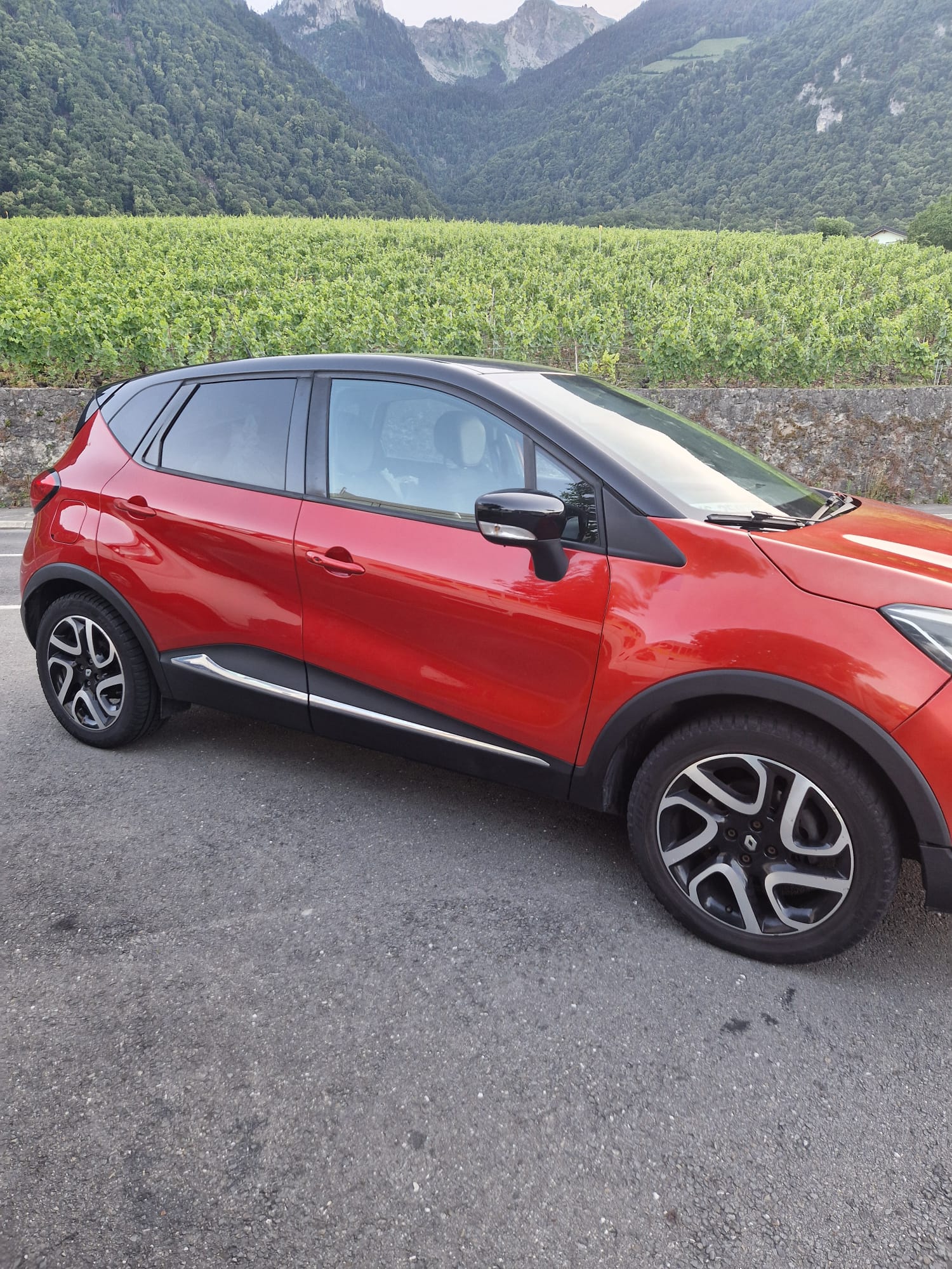 RENAULT Captur 1.2 T Helly Hansen EDC-image-7