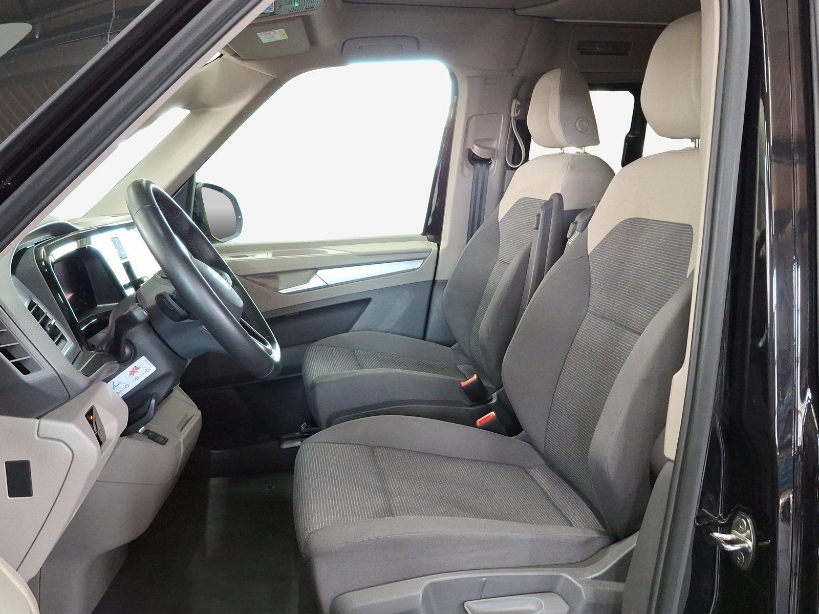 VW California 2.0 TSI Beach Liberty-image-7