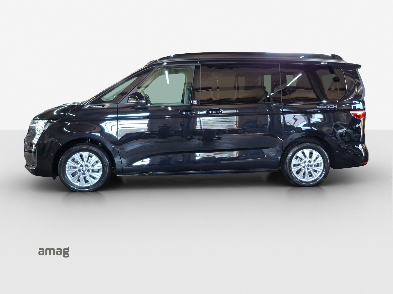 VW California 2.0 TSI Beach Liberty-showroom-element-1