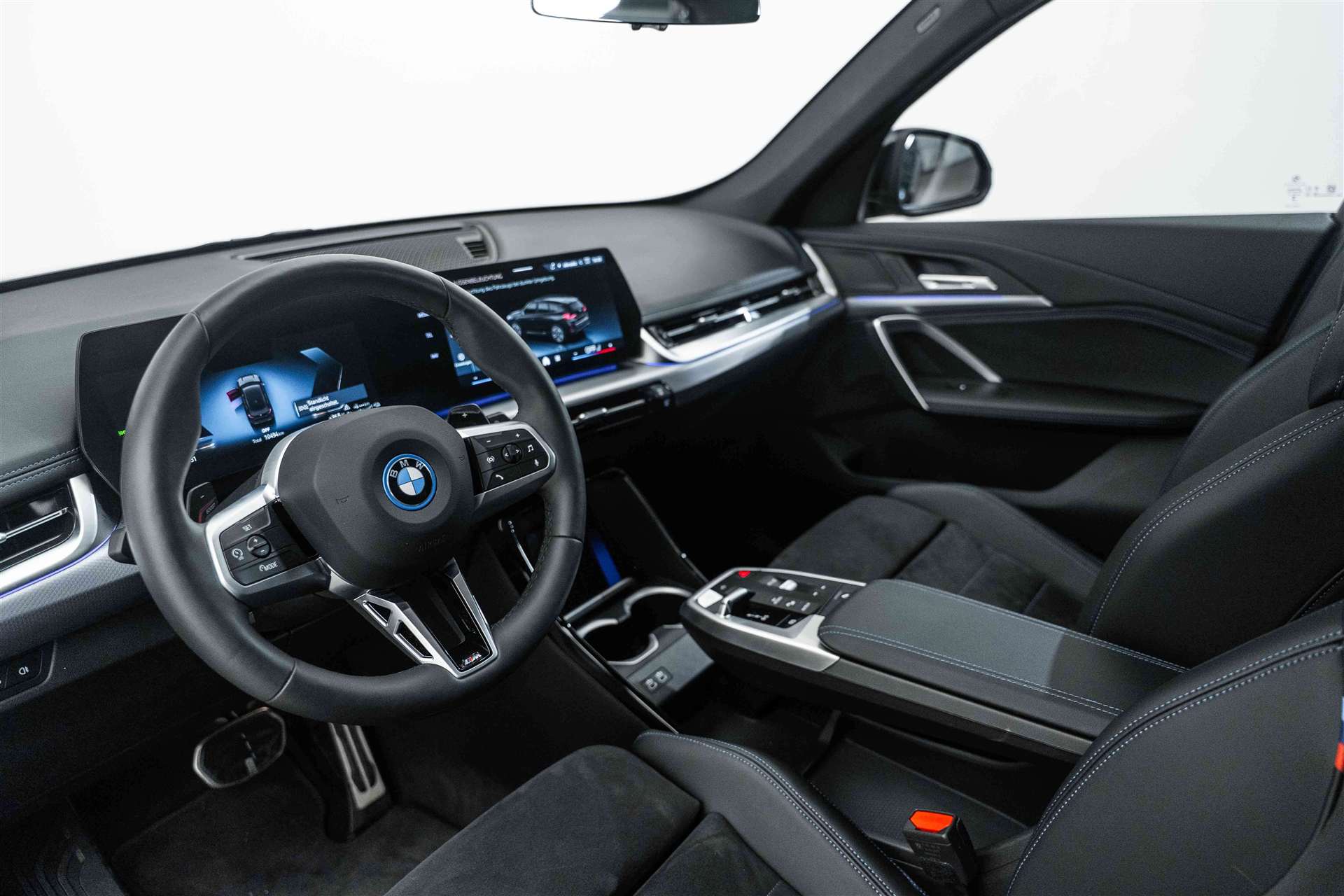 BMW X1 xDrive 25e M Sport 245PS Automat-image-7