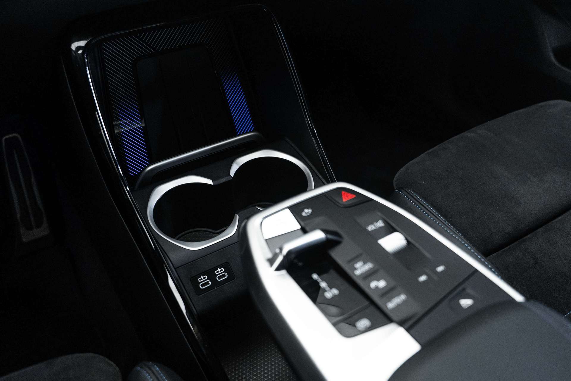 BMW X1 xDrive 25e M Sport 245PS Automat-image-23