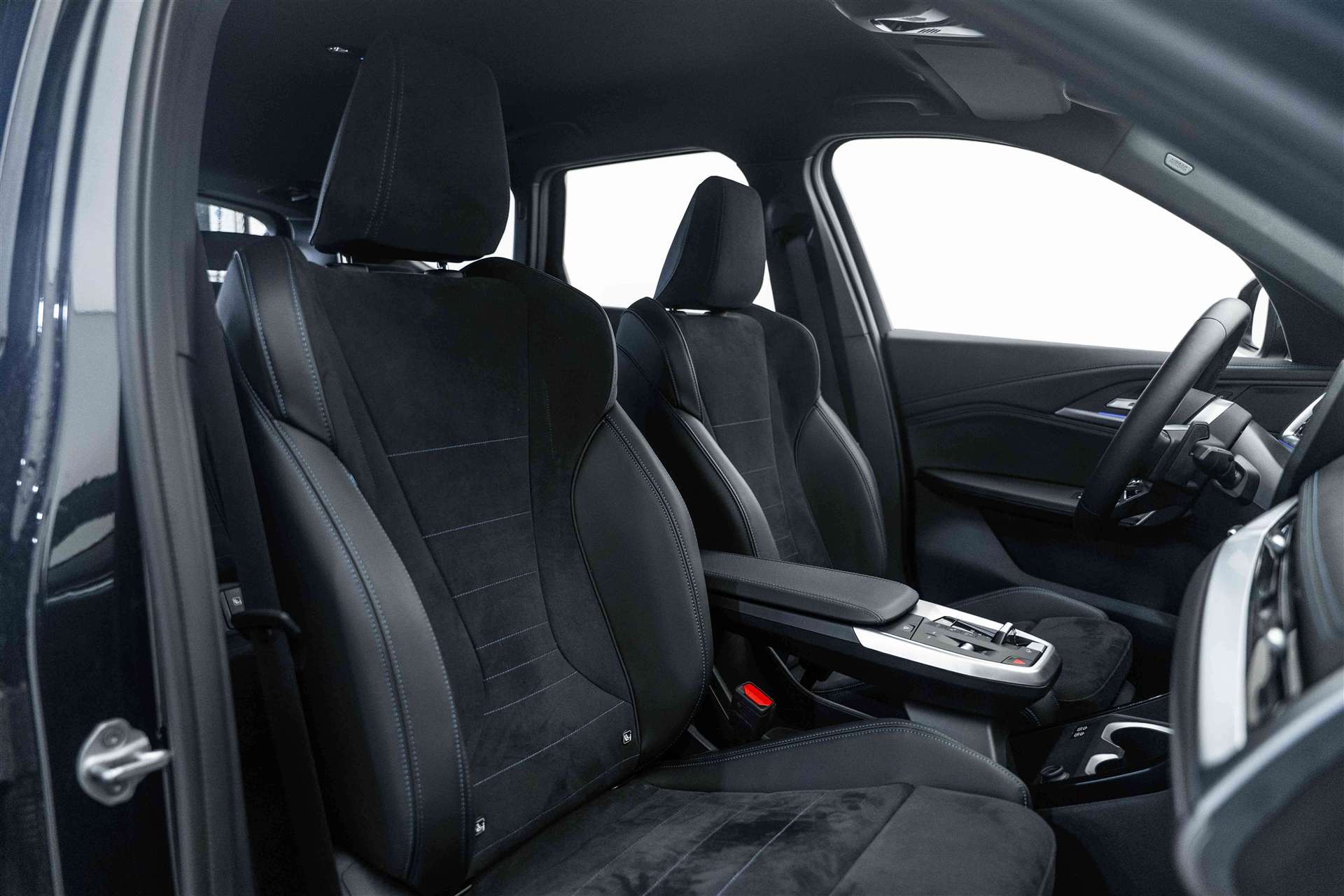 BMW X1 xDrive 25e M Sport 245PS Automat-image-10