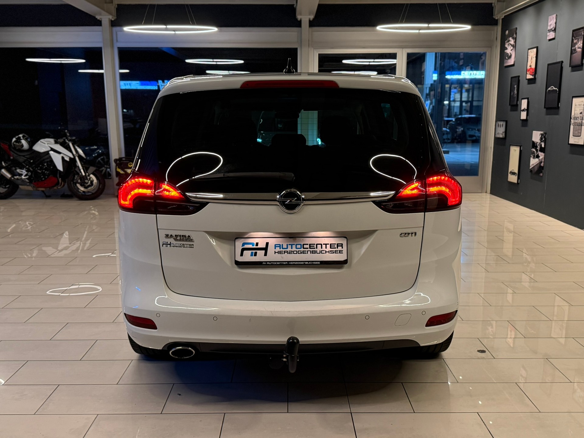 OPEL Zafira Tourer 2.0 CDTi Enjoy Start&Stop-image-5
