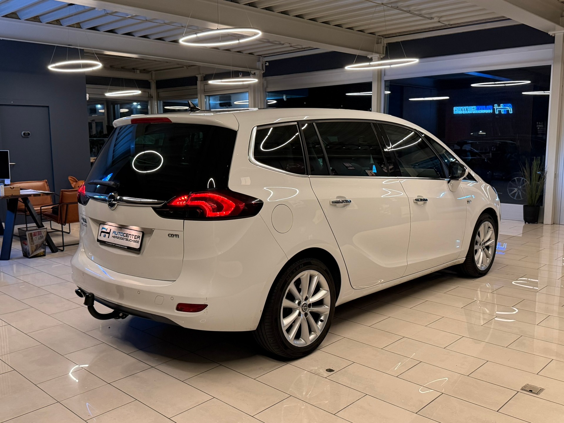 OPEL Zafira Tourer 2.0 CDTi Enjoy Start&Stop-image-6