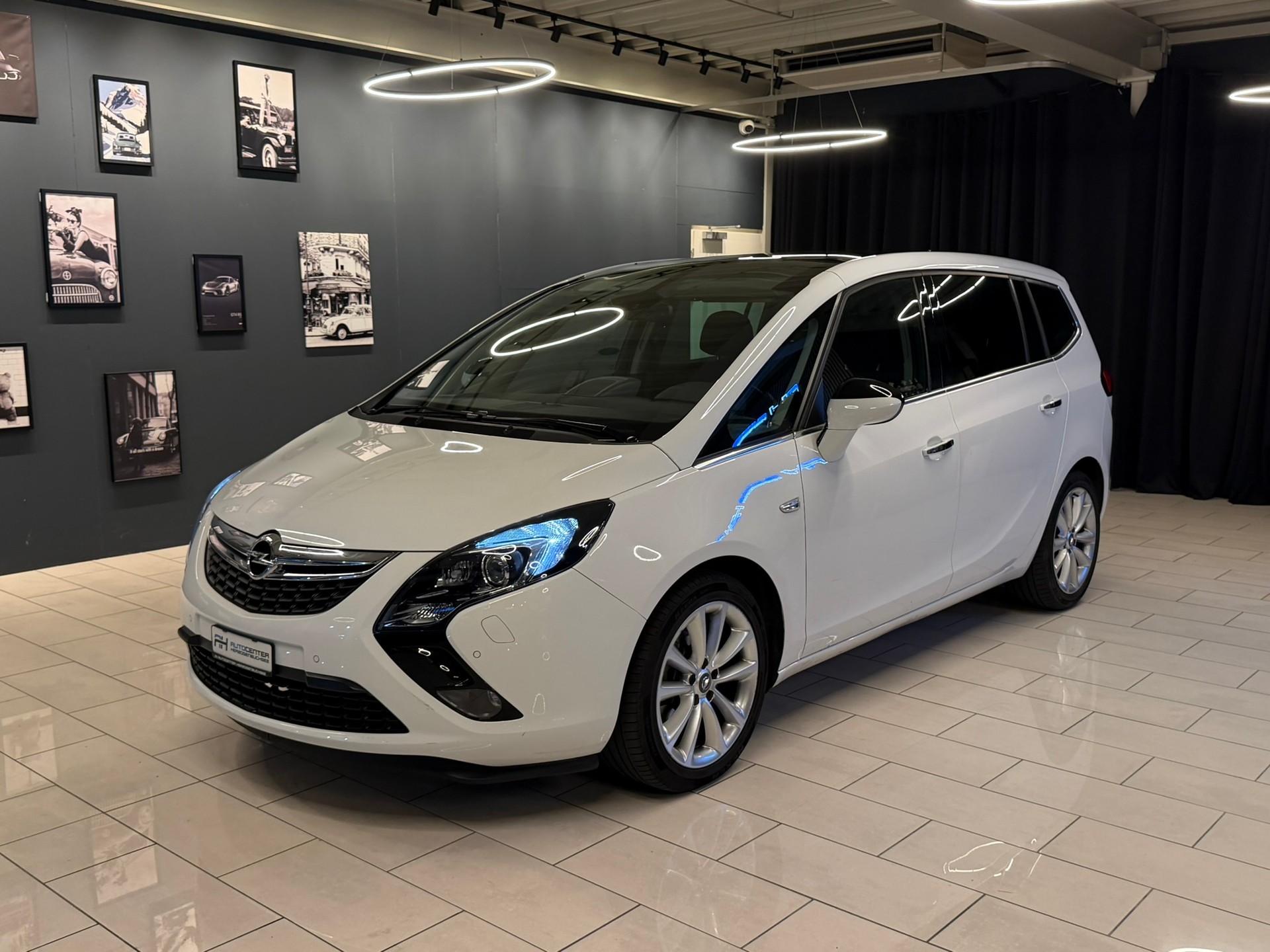 OPEL Zafira Tourer 2.0 CDTi Enjoy Start&Stop-image-2