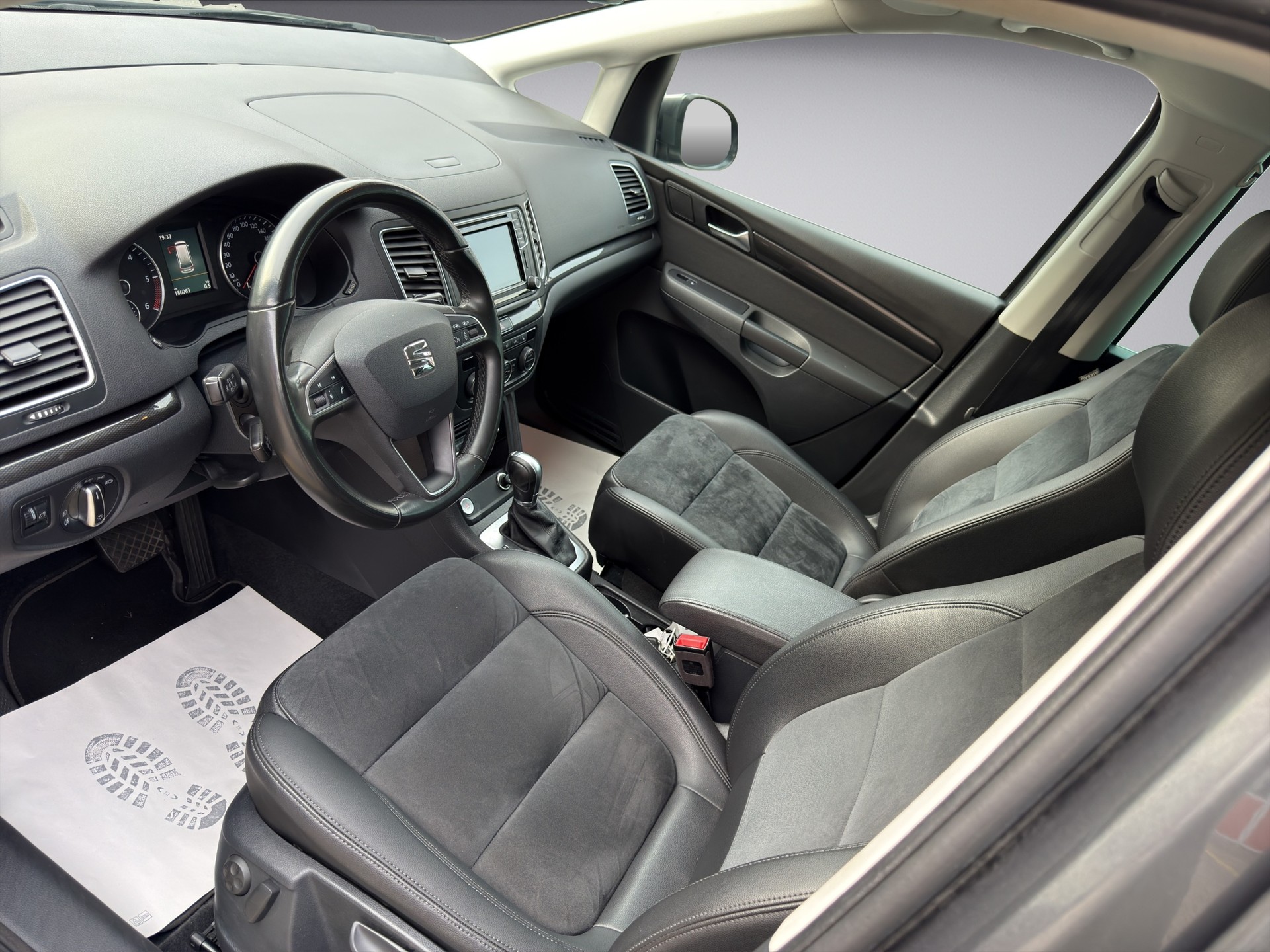 SEAT Alhambra 2.0 TDI Style Advanced 4Drive-image-11
