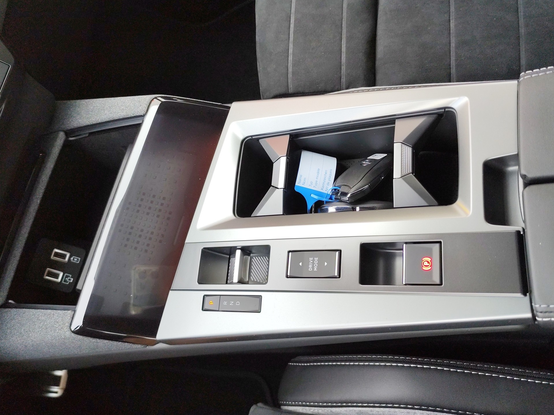 OPEL Grandland-e Ultimate AWD-image-22