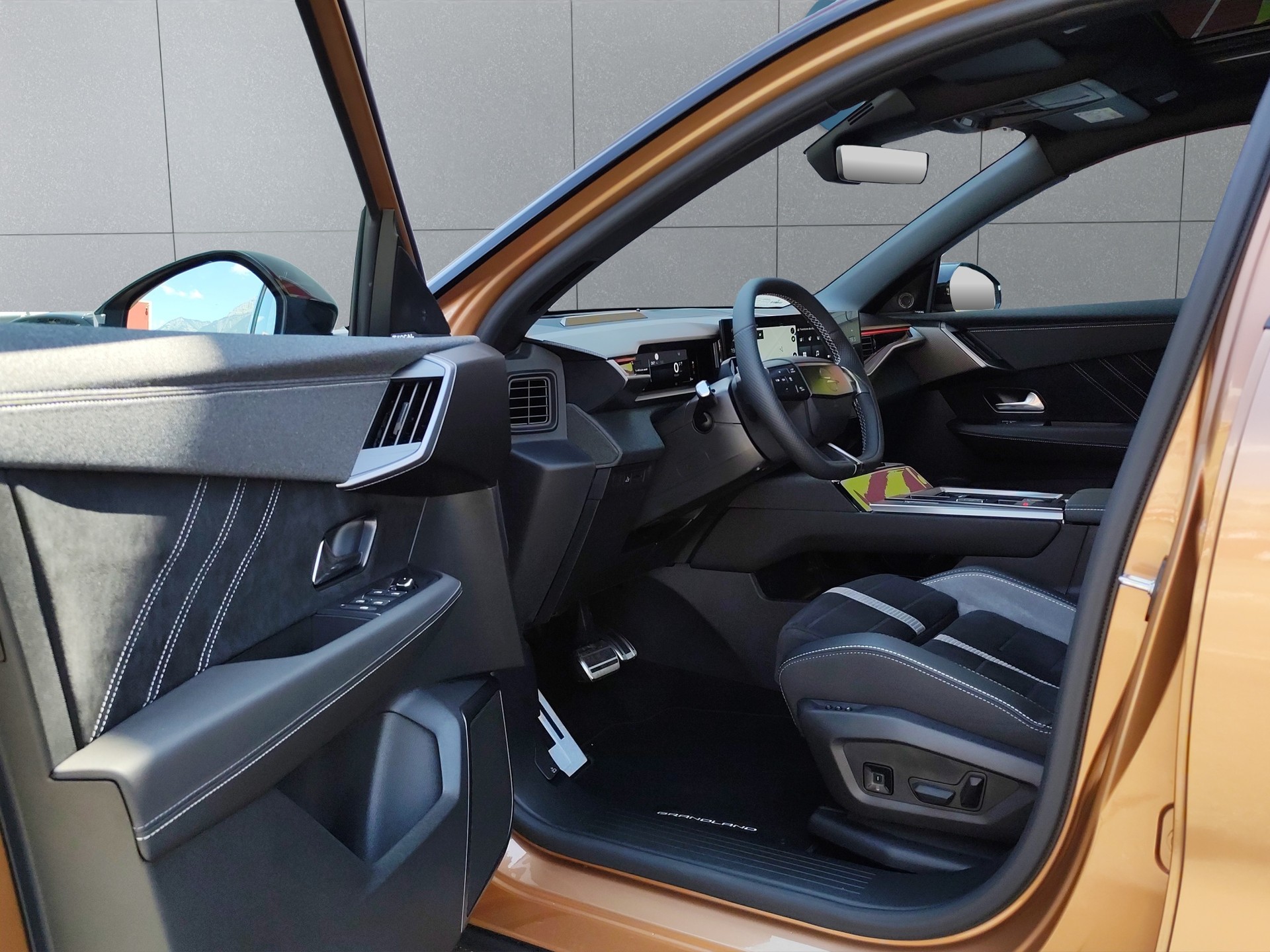 OPEL Grandland-e Ultimate AWD-image-13