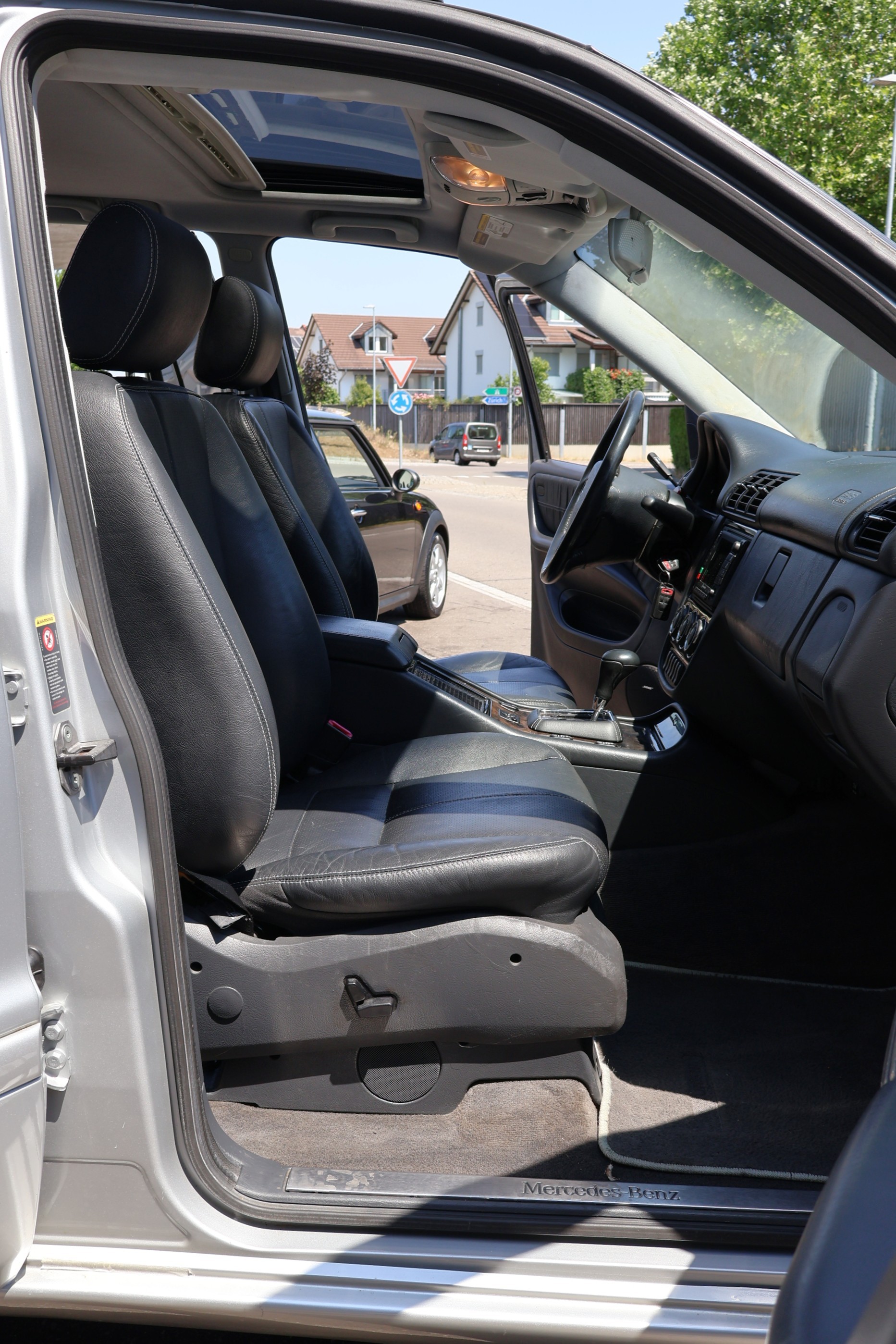 MERCEDES-BENZ ML 350 Final Edition Automatic-image-11