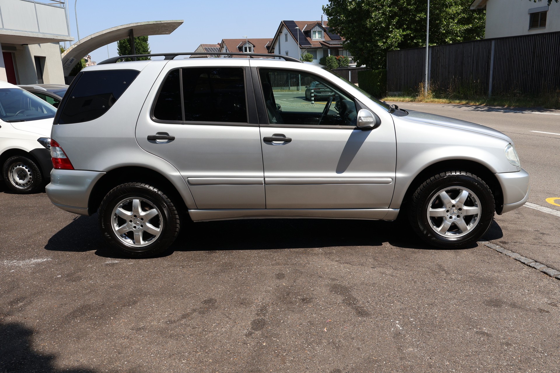MERCEDES-BENZ ML 350 Final Edition Automatic-image-3