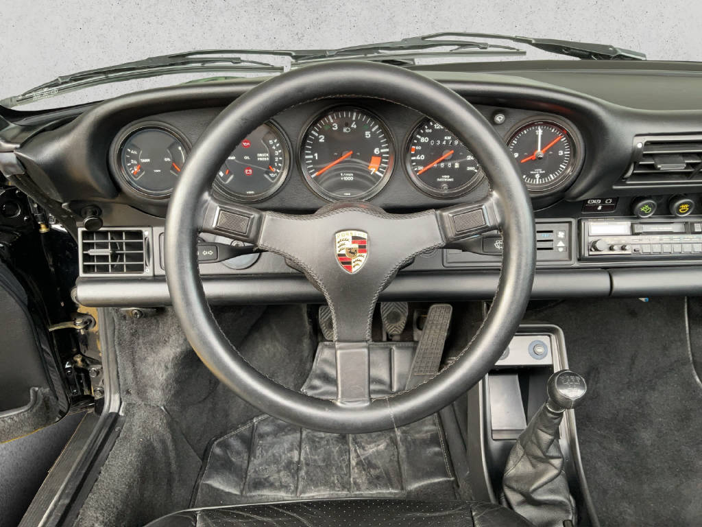 PORSCHE 911 Speedster 3.2-image-10