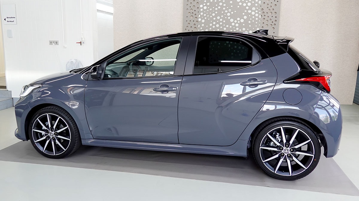 TOYOTA Yaris 1.5 GR Sport e-CVT-image-1