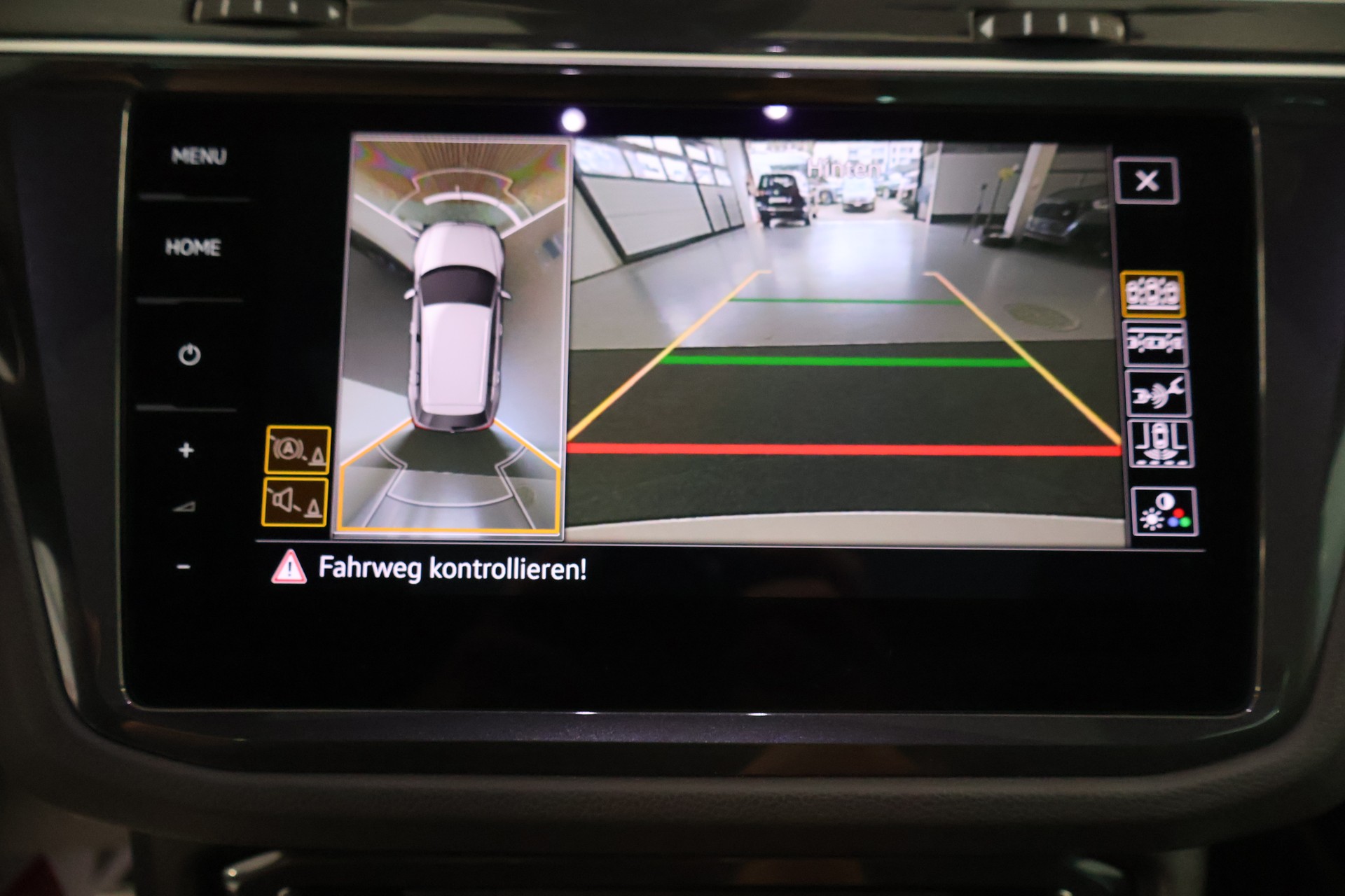 VW Tiguan 2.0TSI R-Line 4Motion DSG-image-24