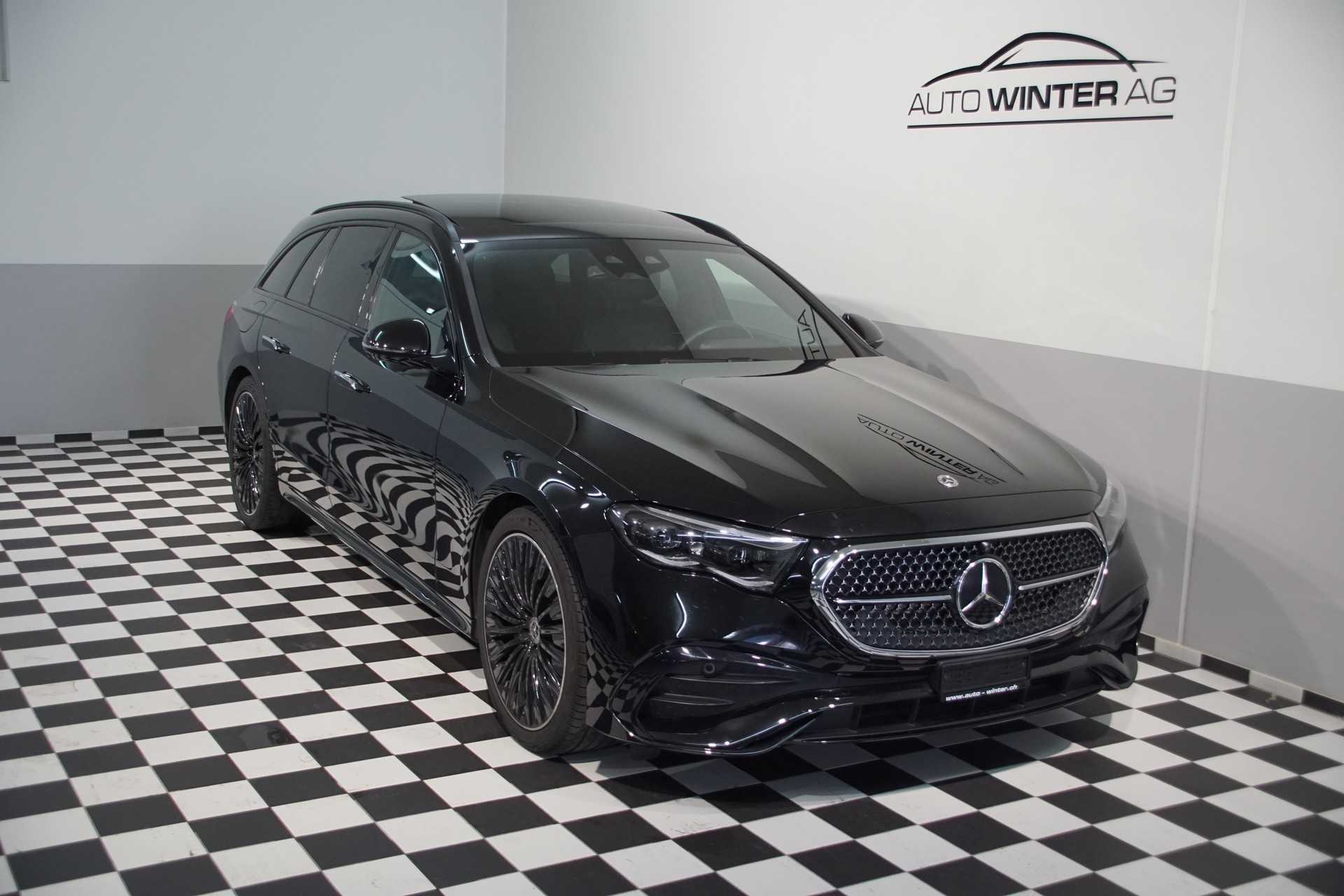 MERCEDES-BENZ E 450 T 9G-Tronic 4Matic *siwss*