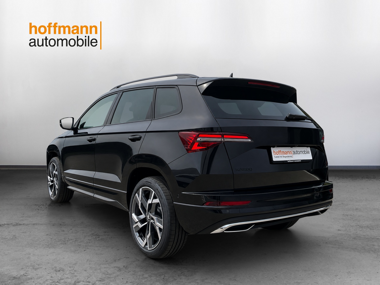 SKODA Karoq 2.0 TSI SportLine 4x4 DSG-image-5