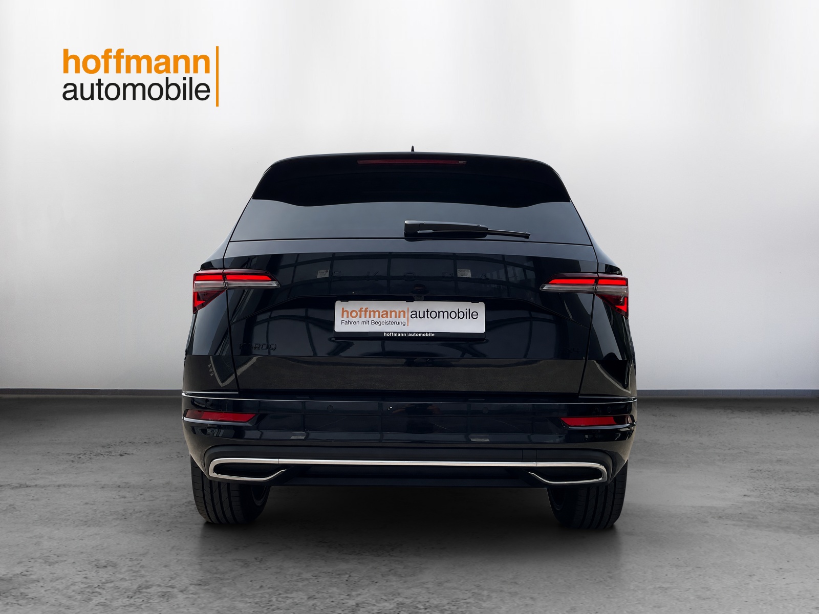 SKODA Karoq 2.0 TSI SportLine 4x4 DSG-image-4
