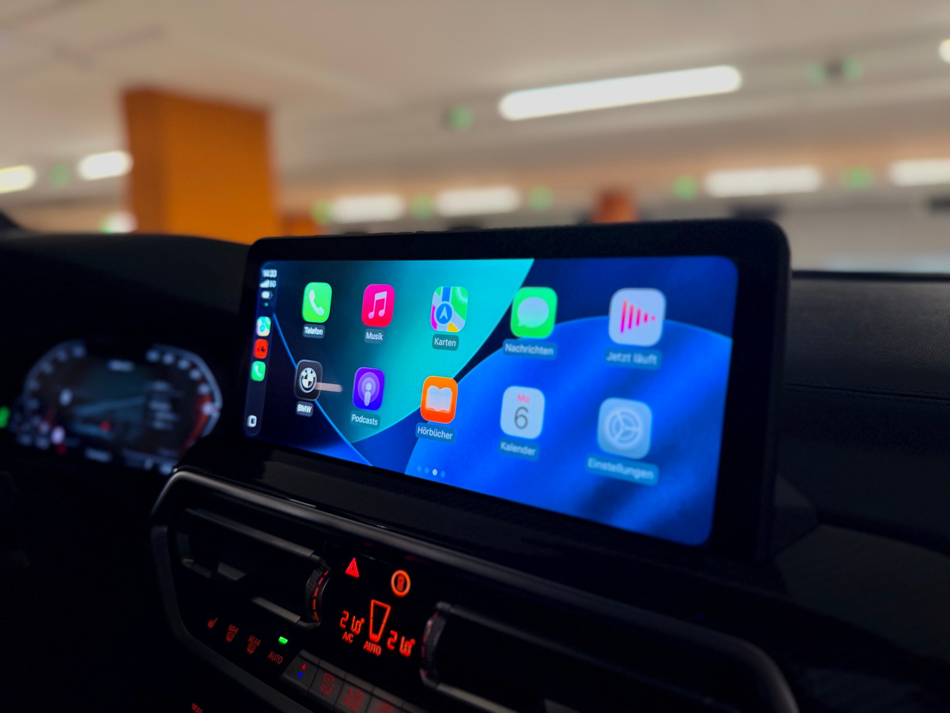 BMW X3 M40i Travel-image-18