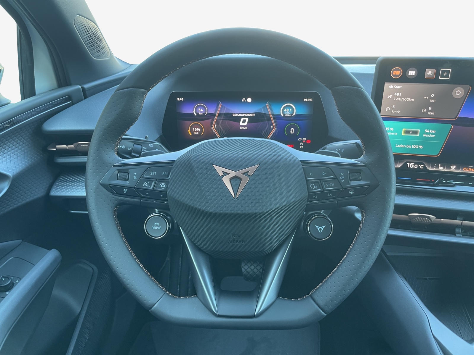 CUPRA Raval 52 kWh Dynamic Launch Edition-image-9