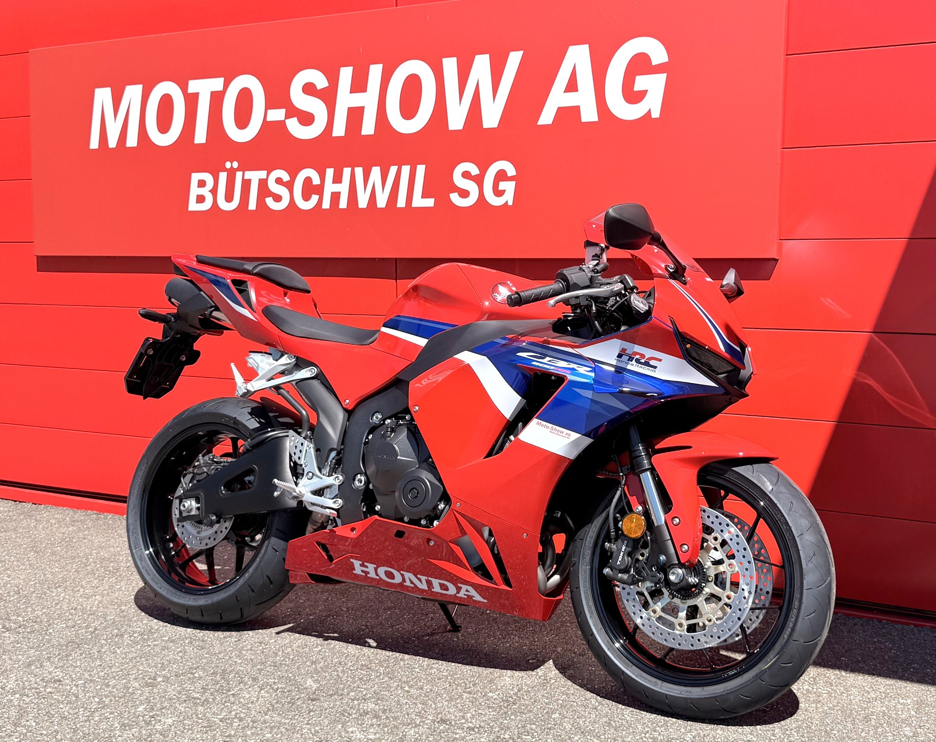 HONDA CBR 600 RR-showroom-element-1