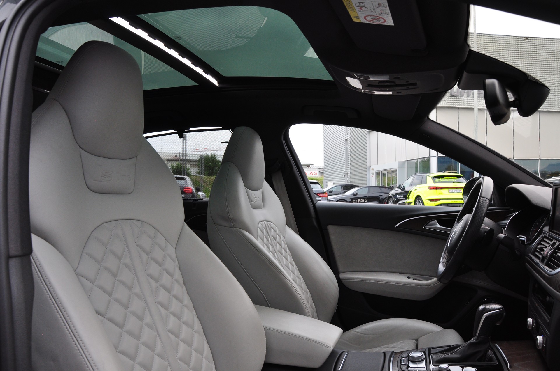 AUDI A6 Avant 3.0 TFSI V6 quattro S-tronic S-LINE-image-14