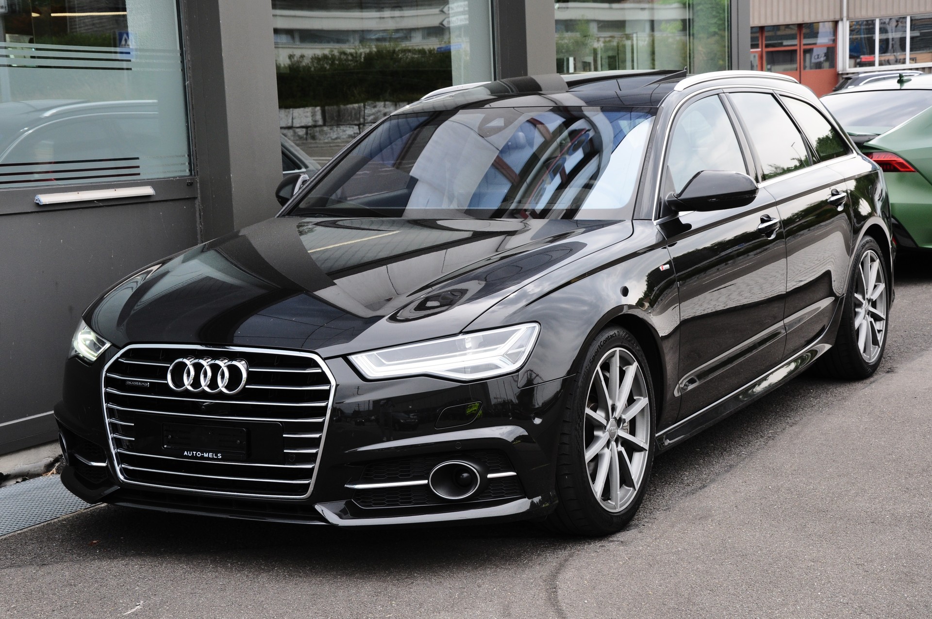 AUDI A6 Avant 3.0 TFSI V6 quattro S-tronic S-LINE-image-4