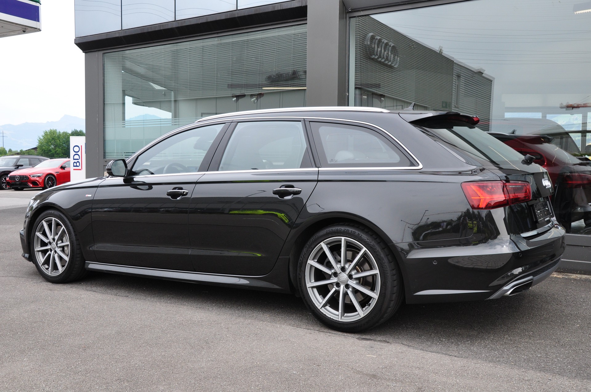 AUDI A6 Avant 3.0 TFSI V6 quattro S-tronic S-LINE-image-6