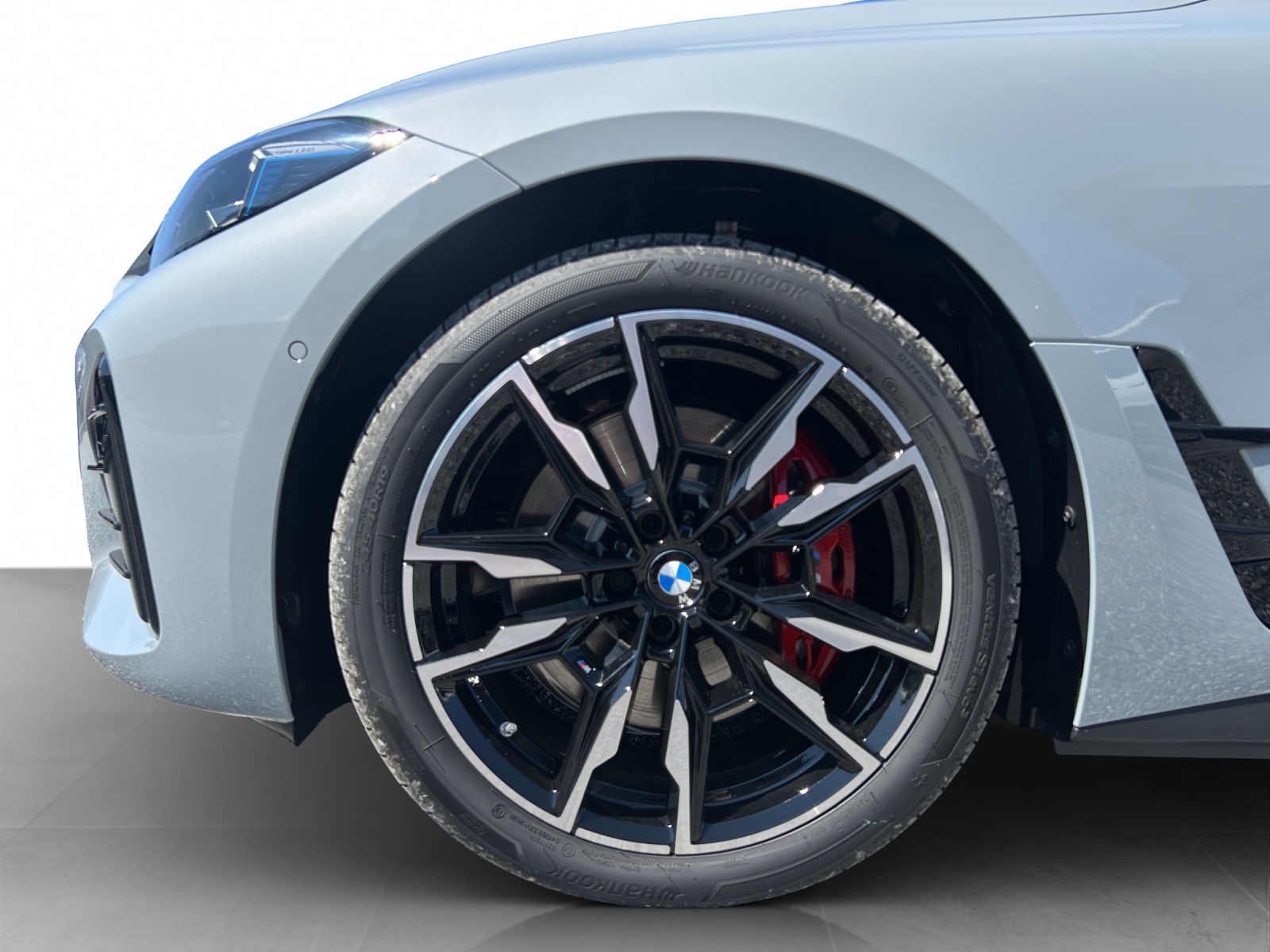 BMW i4 M60 M Sport Pro-image-18