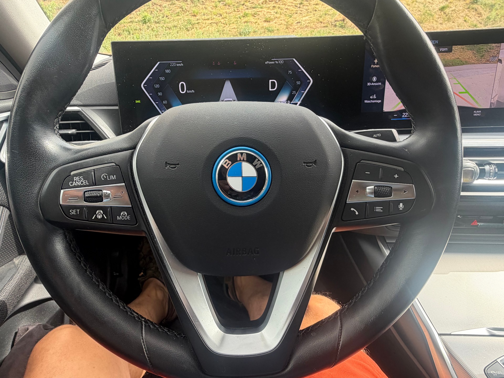 BMW eDrive40-image-7