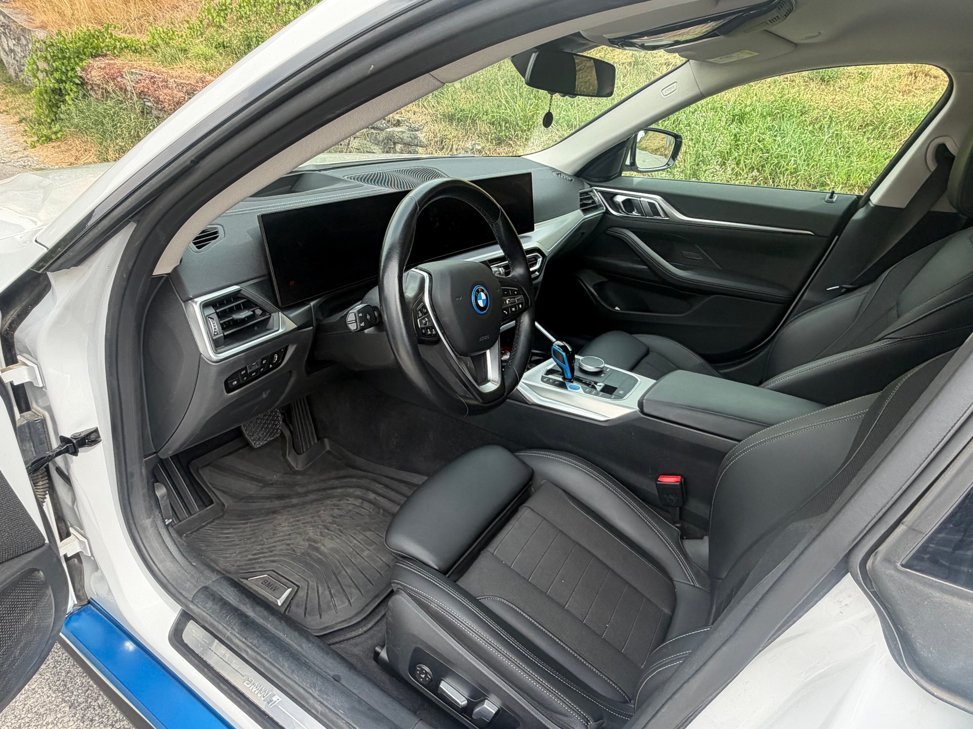 BMW eDrive40-image-5