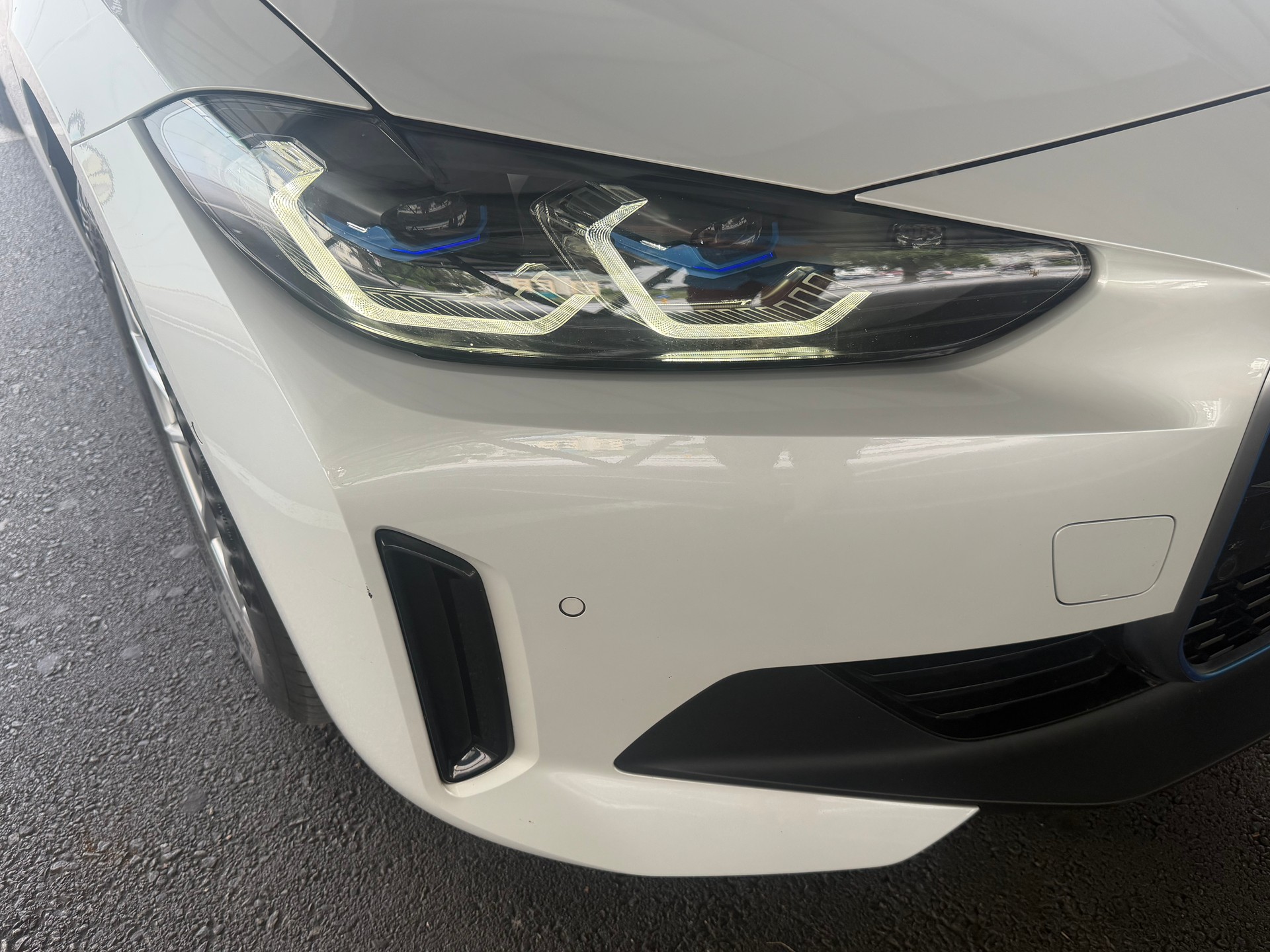 BMW eDrive40-image-2