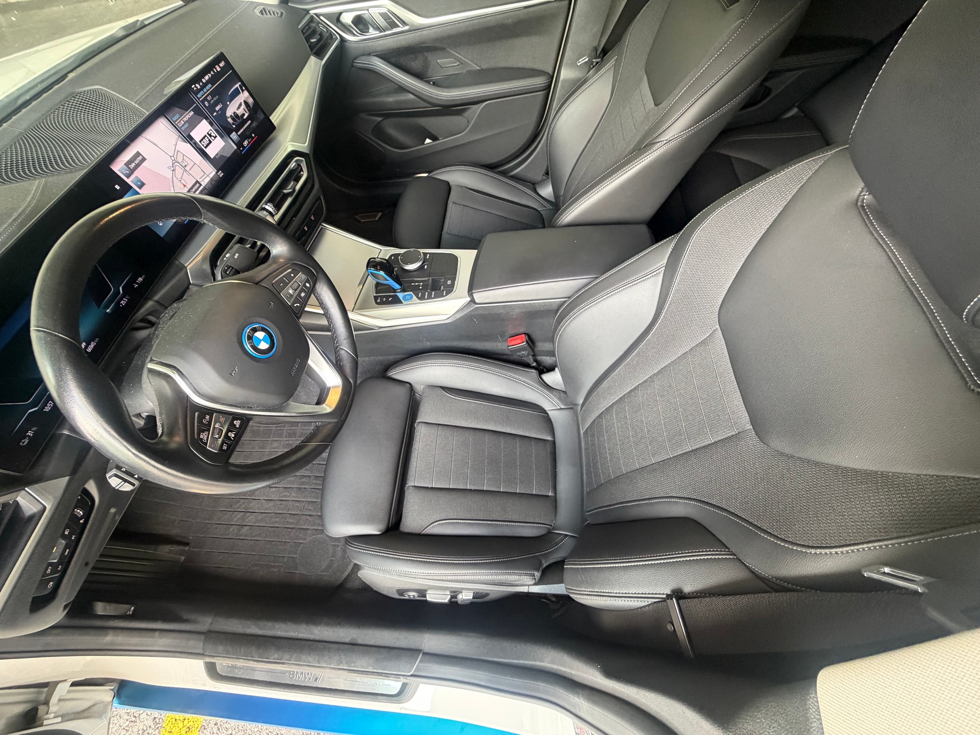 BMW eDrive40-image-9