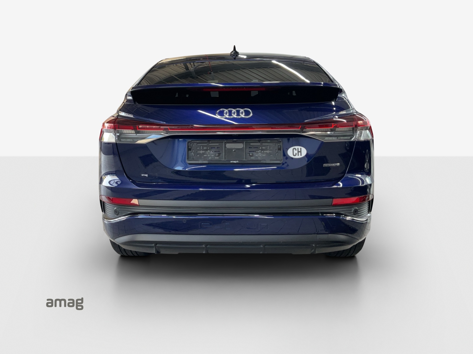 AUDI Q4 Sportback e-tron 50 quattro-image-3