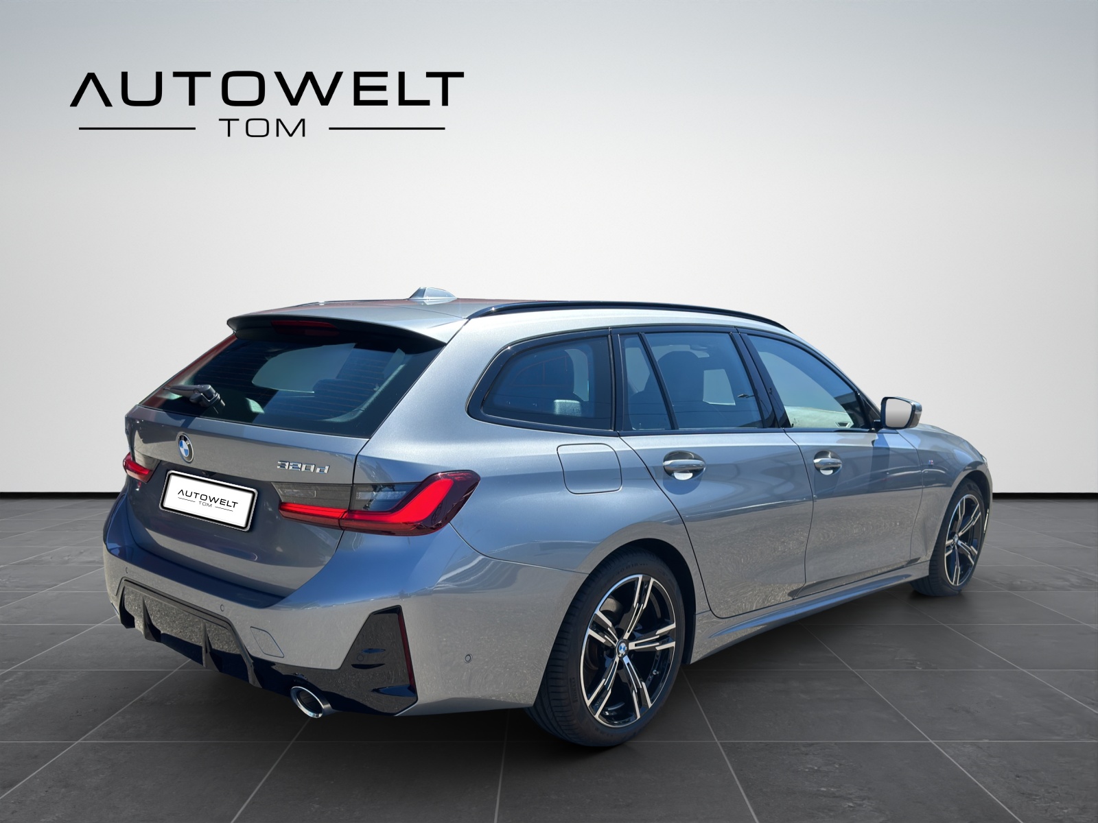 BMW 320d xDrive 48V Touring Steptronic M Sport *CH-Fahrzeug*-image-4