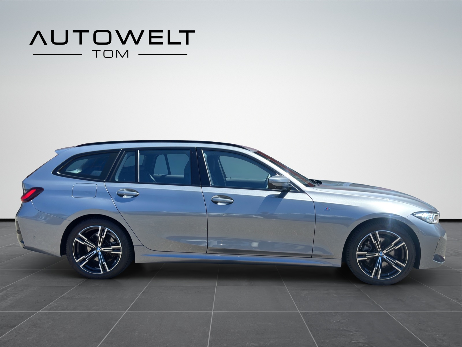 BMW 320d xDrive 48V Touring Steptronic M Sport *CH-Fahrzeug*-image-5