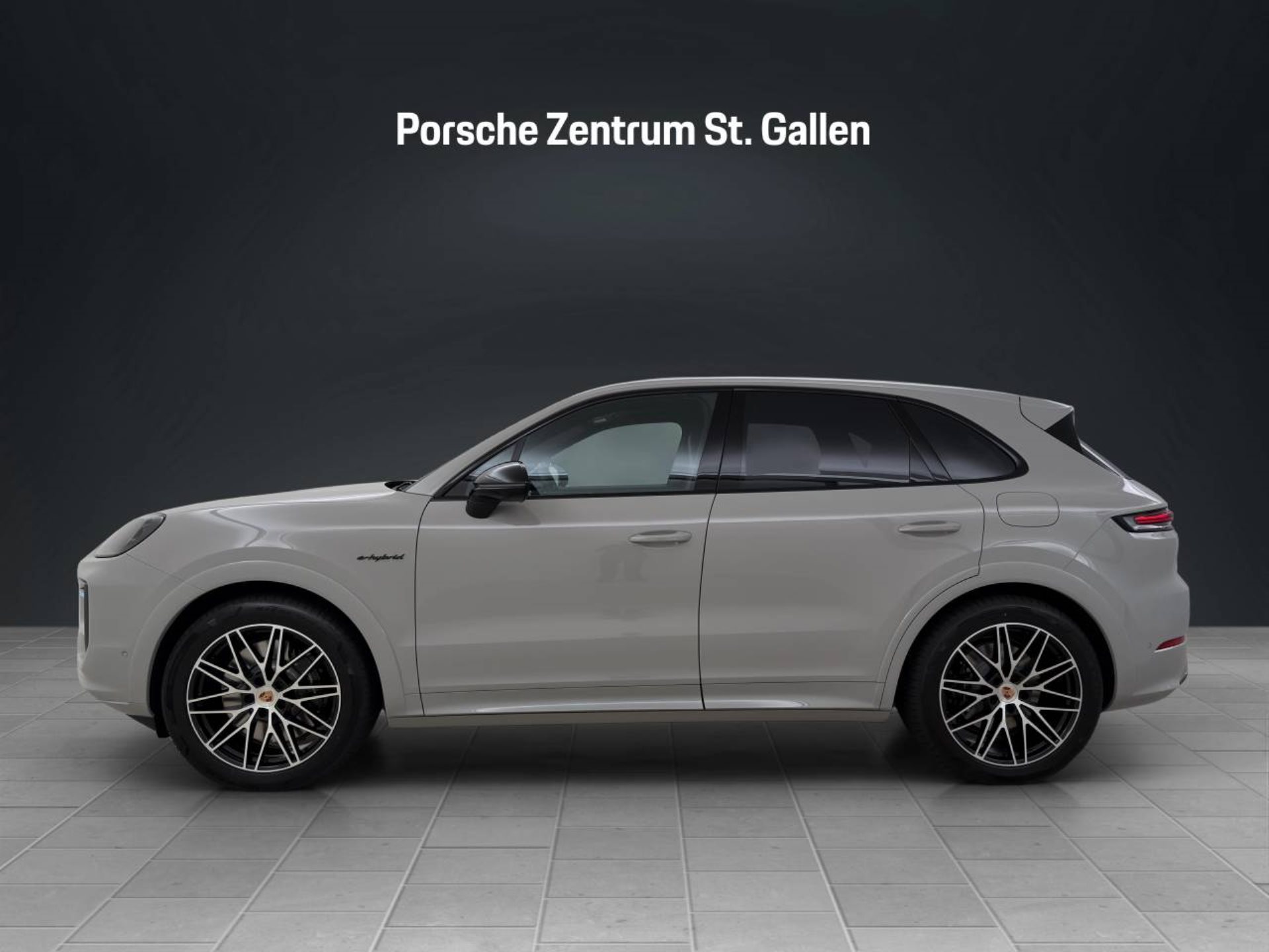 PORSCHE Cayenne S E-Hybrid Black Edition-image-1