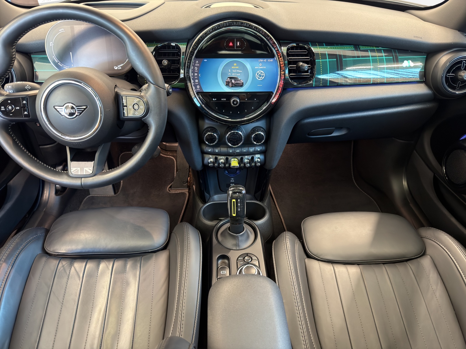 MINI Cooper SE-image-14