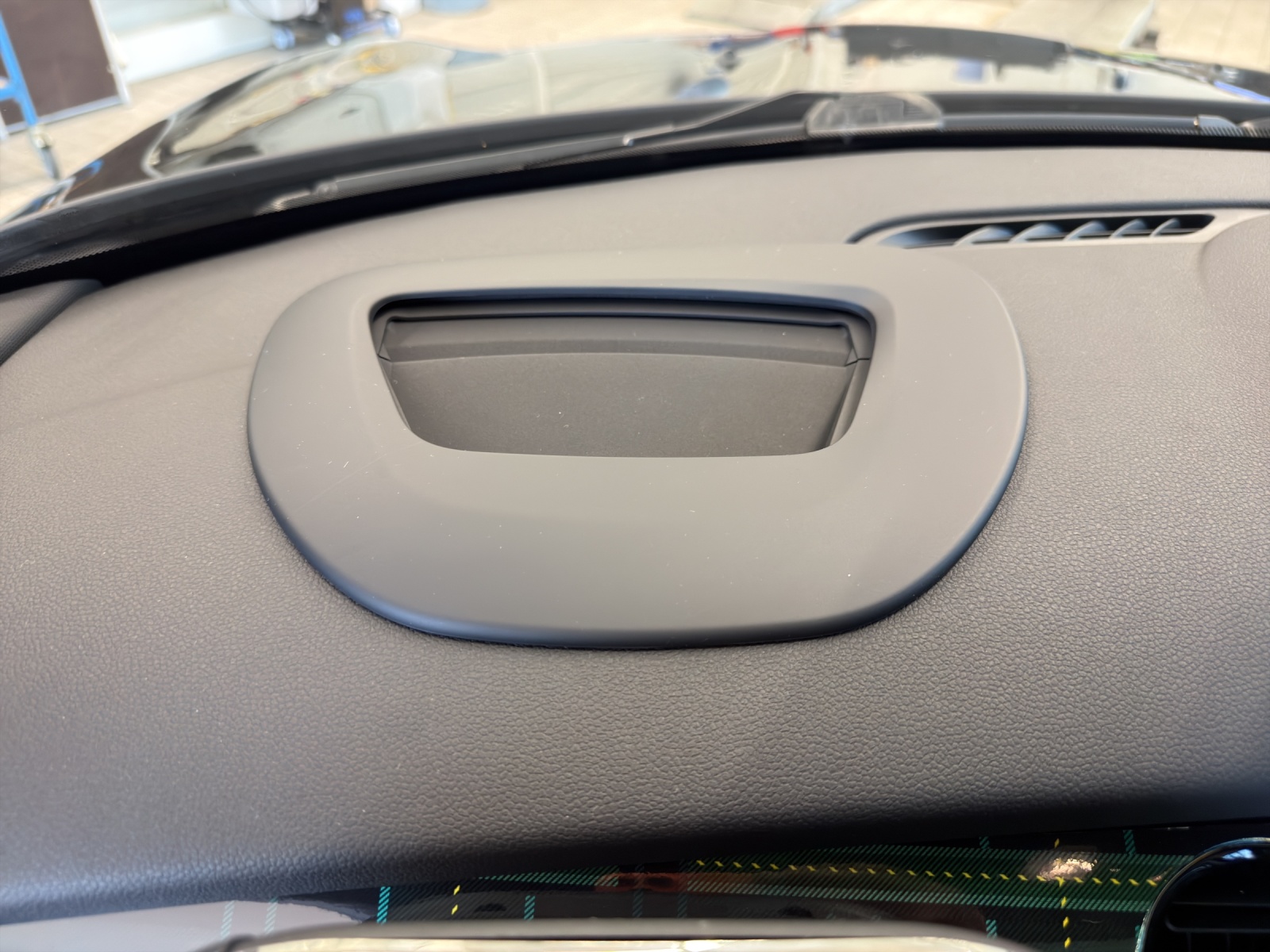 MINI Cooper SE-image-16