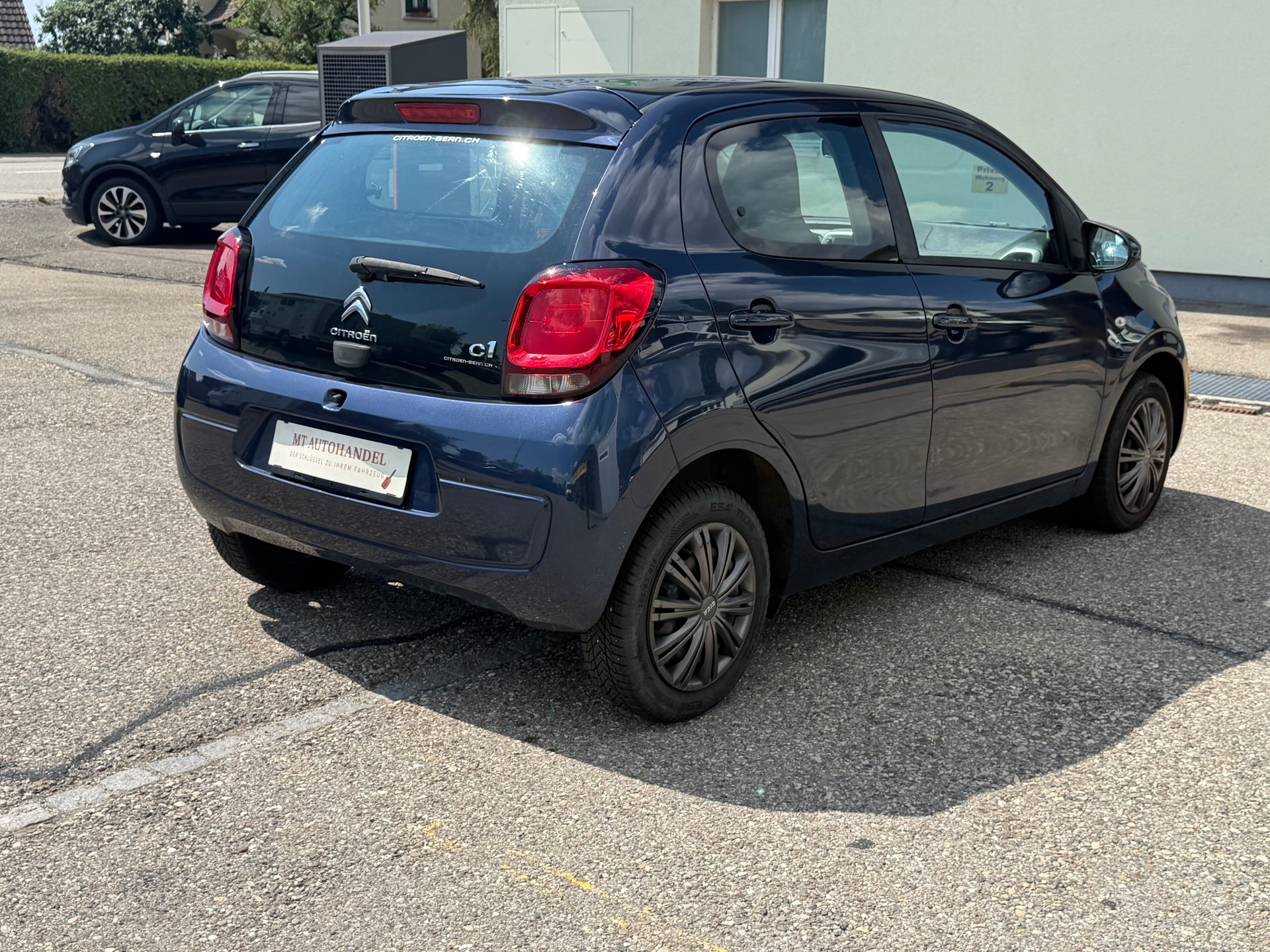 CITROEN C1 1.2 VTi Shine-image-2