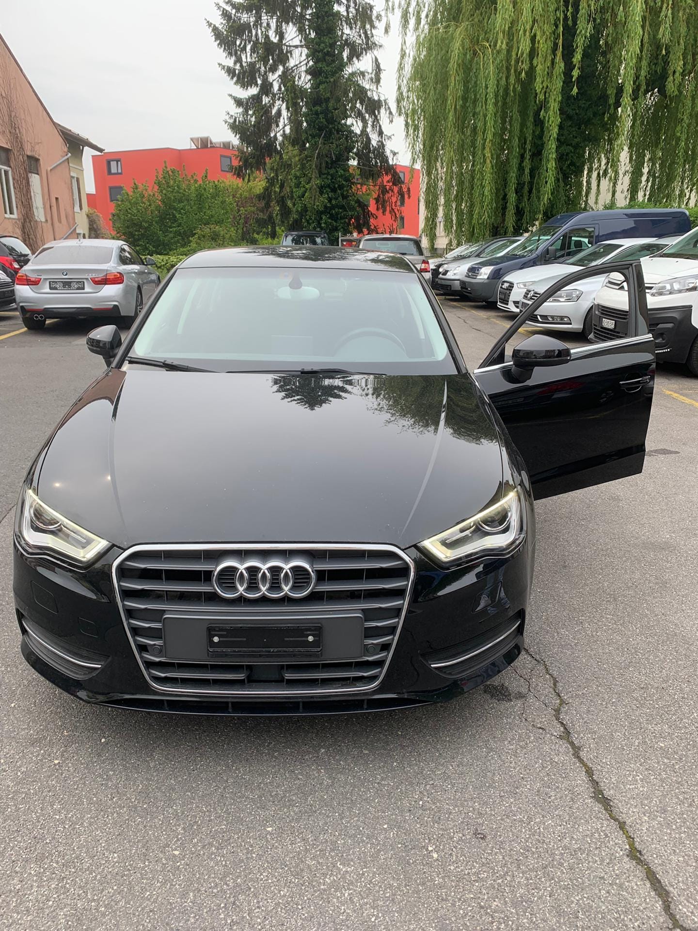 AUDI 1.4 T FSI ultra Ambiente S-Tr-image-0