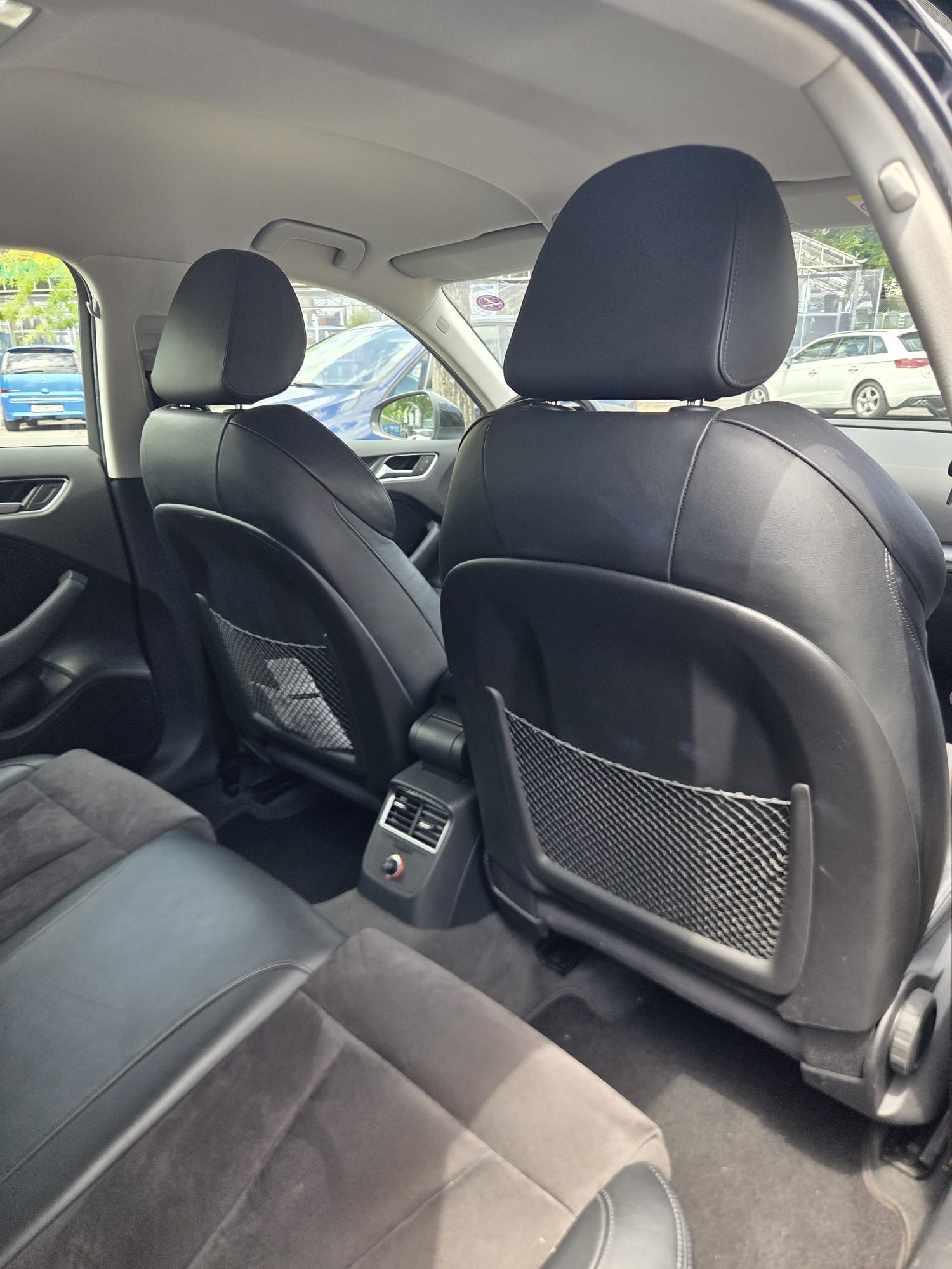 AUDI 1.4 T FSI ultra Ambiente S-Tr-image-4