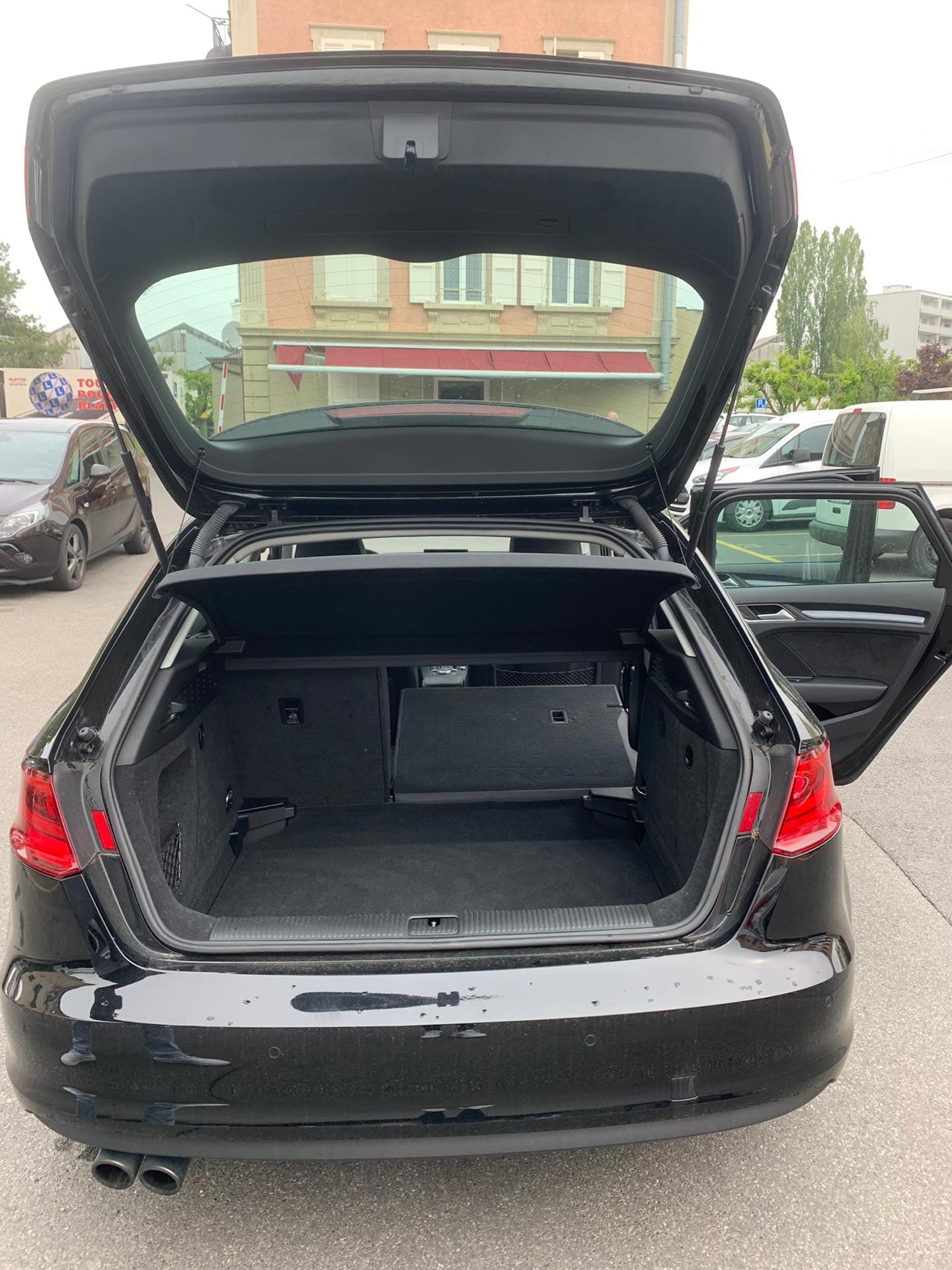AUDI 1.4 T FSI ultra Ambiente S-Tr-image-5