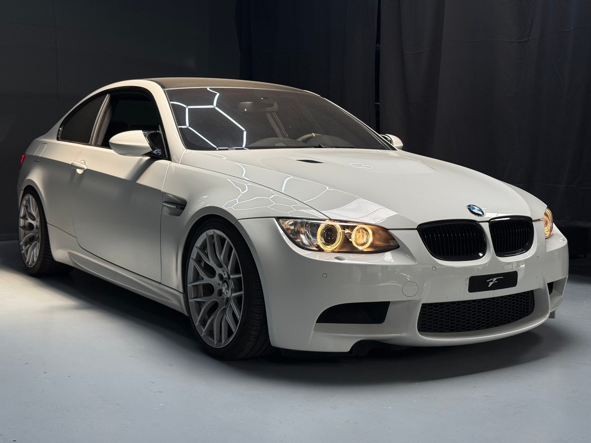 BMW M3 Coupé-image-2