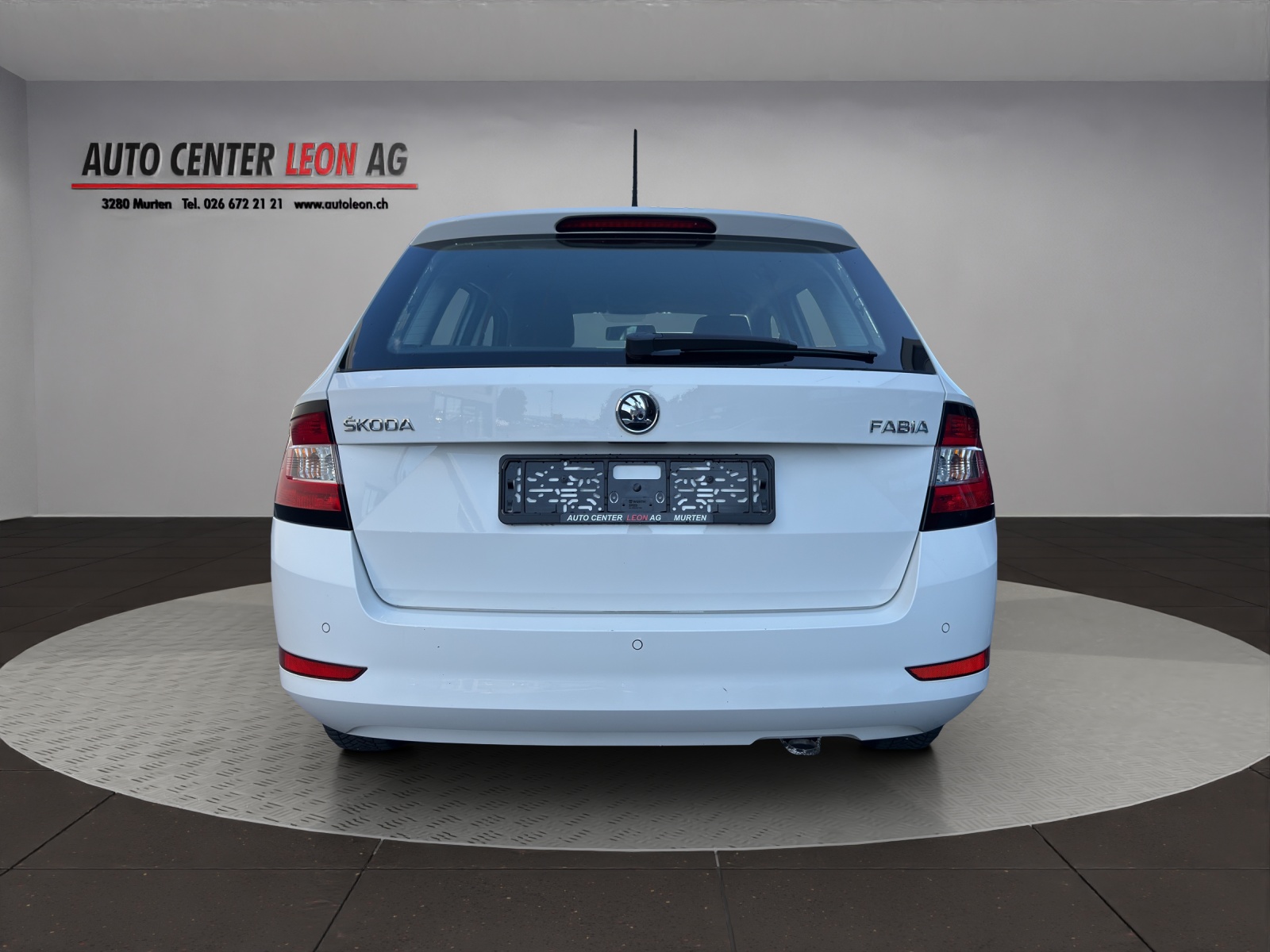 SKODA Fabia Combi 1.0 MPI Active-image-4