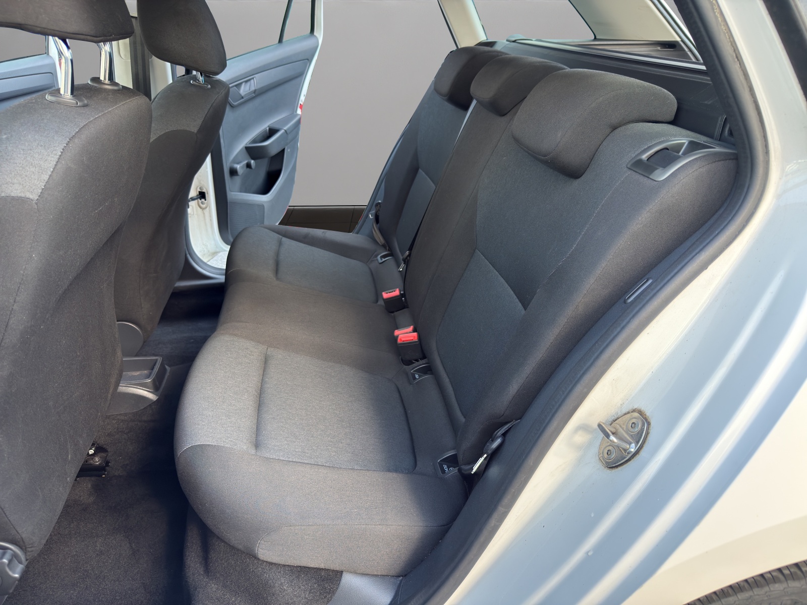 SKODA Fabia Combi 1.0 MPI Active-image-11