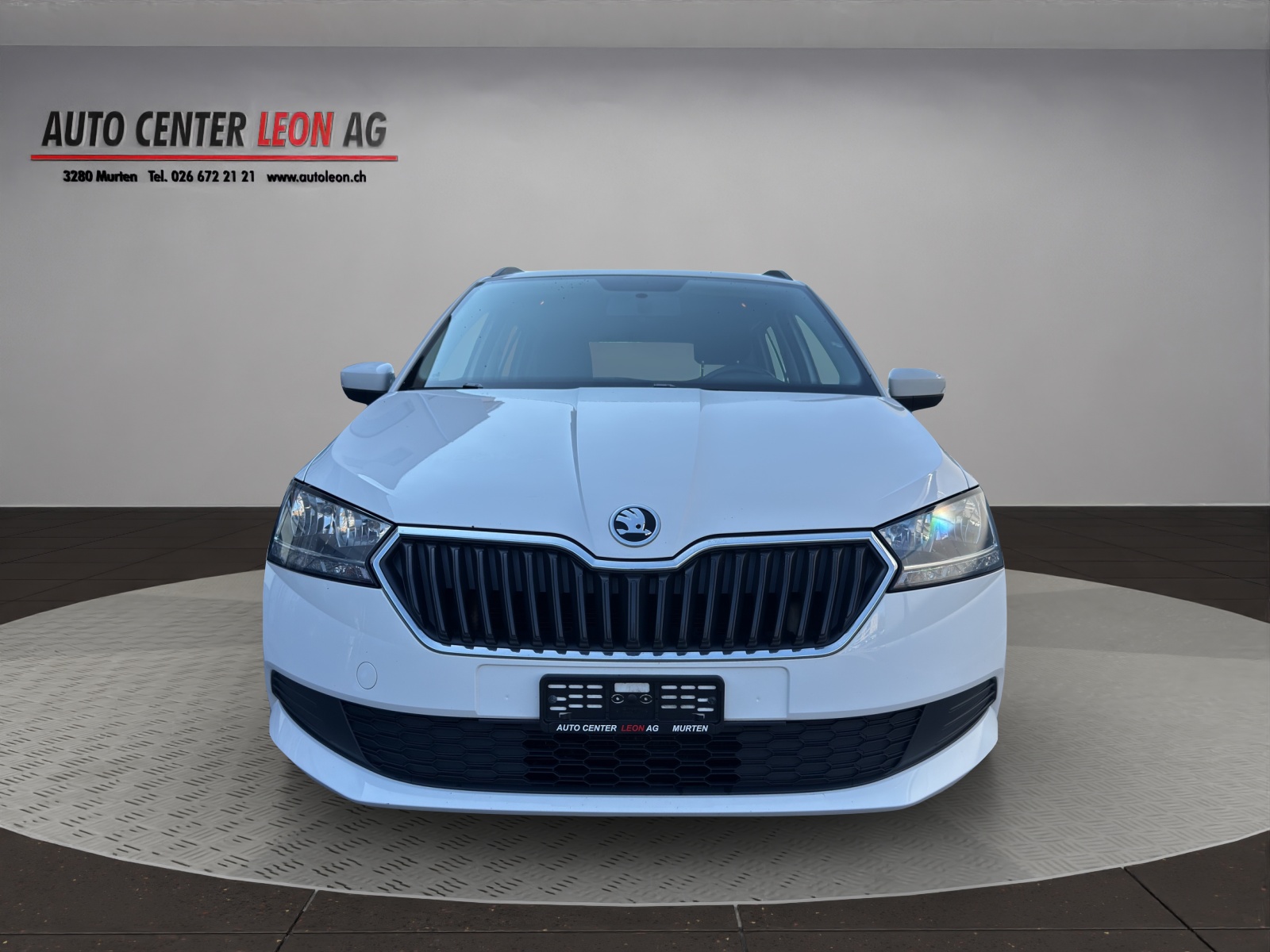 SKODA Fabia Combi 1.0 MPI Active-image-0