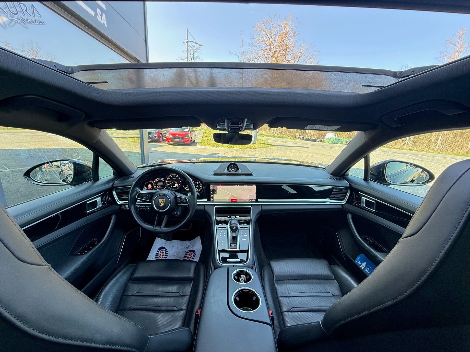 PORSCHE Panamera 4 E-Hybrid PDK-image-10
